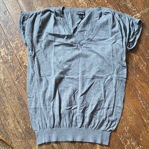 Express Heather Gray V-Neck Sweater Top size MD
